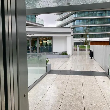 アパート Wav E225 ミエンジズドロイェ